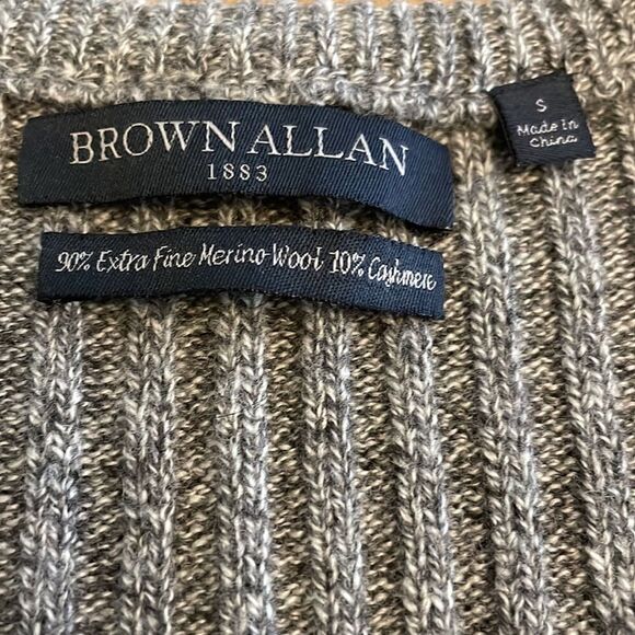 BROWN ALLAN GREY 90% EXTRA FINE MERINO WOOL/10% CASHMERE. NEW WITH TAGS. - Picture 3 of 7